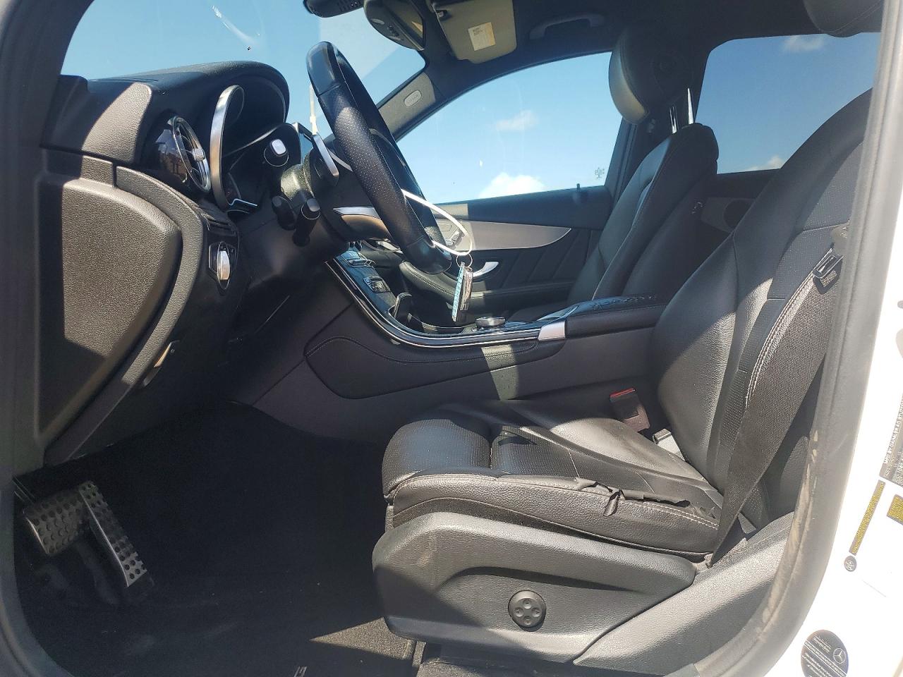 2019 MERCEDES-BENZ GLC-CLASS