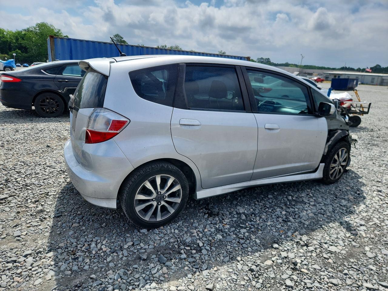 2013 HONDA FIT