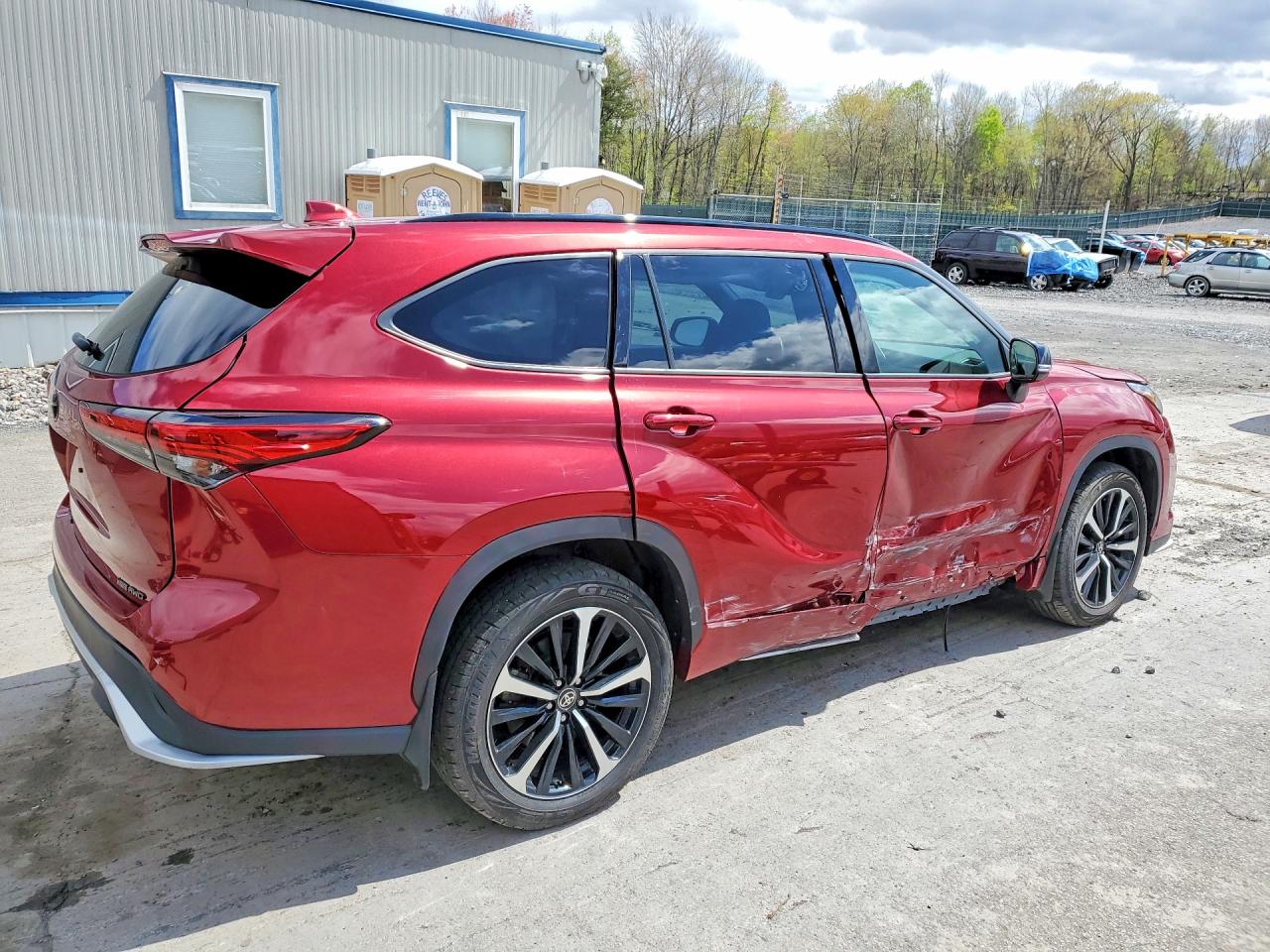 2022 TOYOTA HIGHLANDER