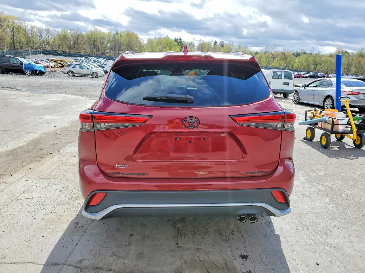 2022 TOYOTA HIGHLANDER
