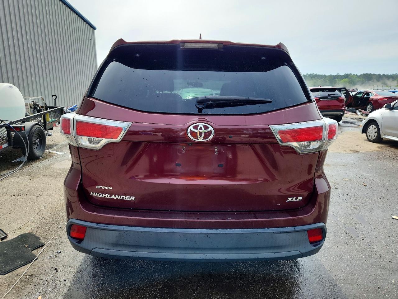 2014 TOYOTA HIGHLANDER