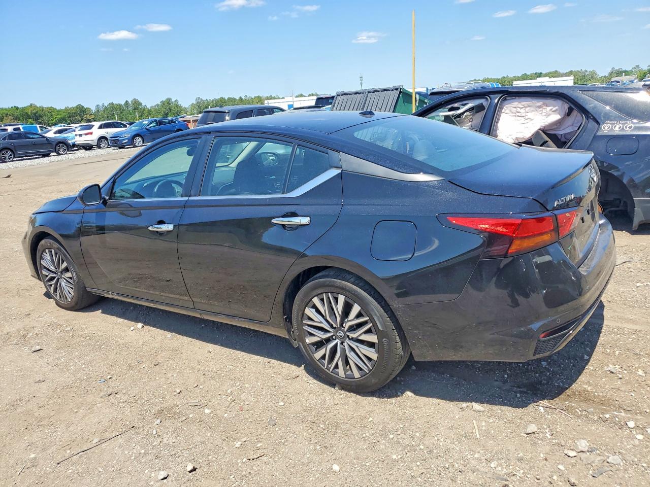 2025 NISSAN ALTIMA