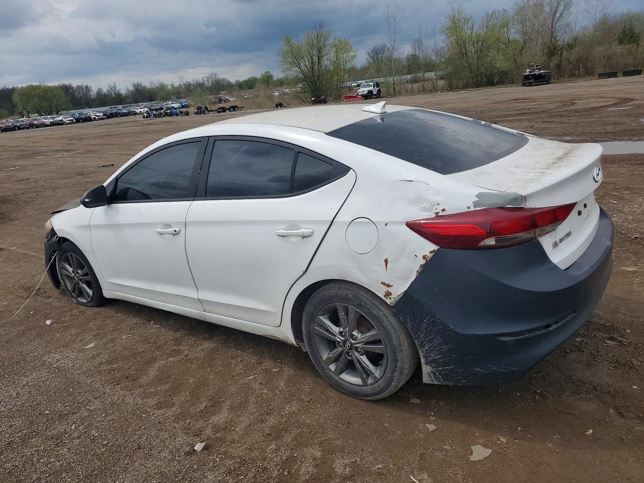 2017 HYUNDAI ELANTRA