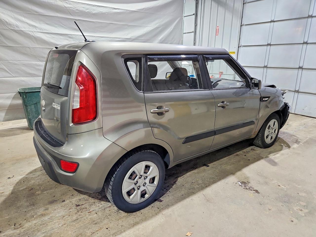 2013 KIA SOUL