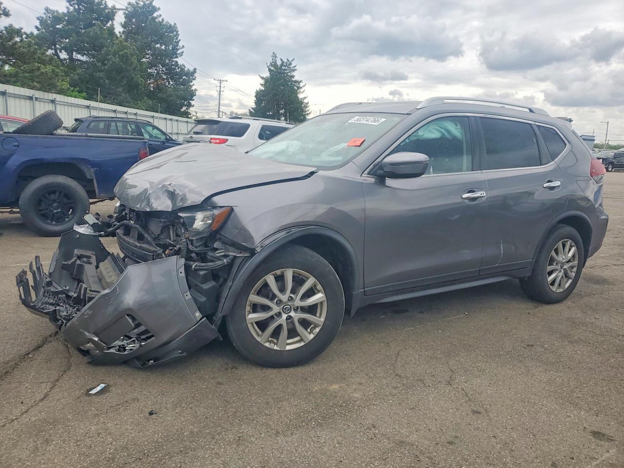 2019 NISSAN ROGUE