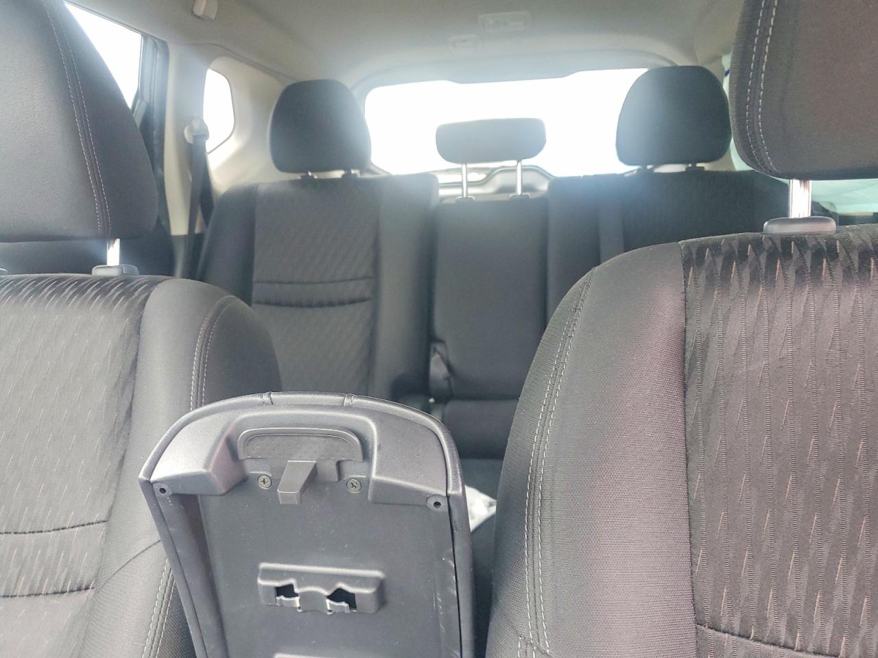 2019 NISSAN ROGUE