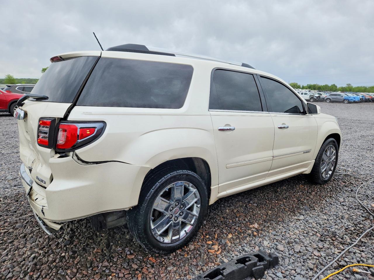 2013 GMC ACADIA DEN