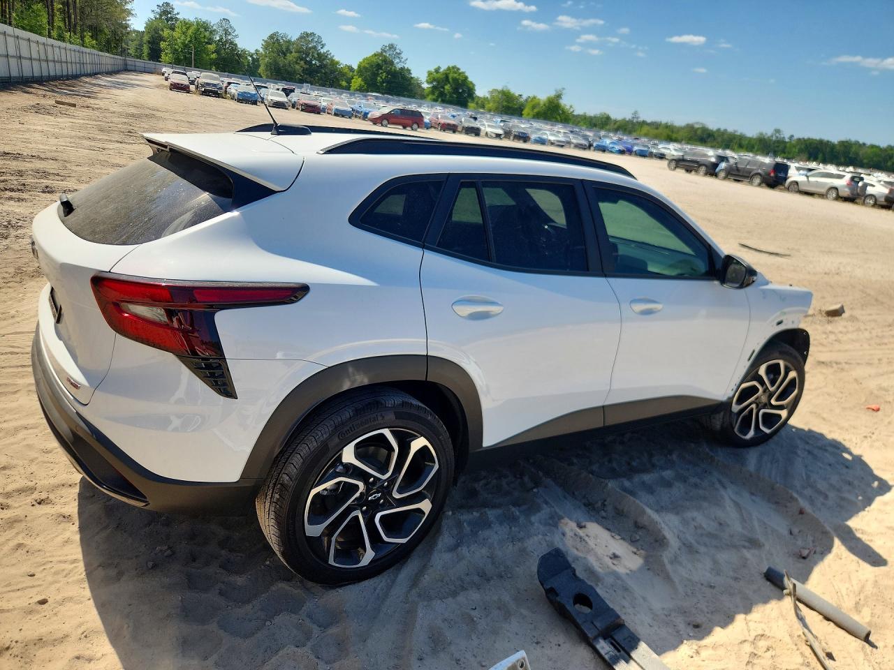 2025 CHEVROLET TRAX