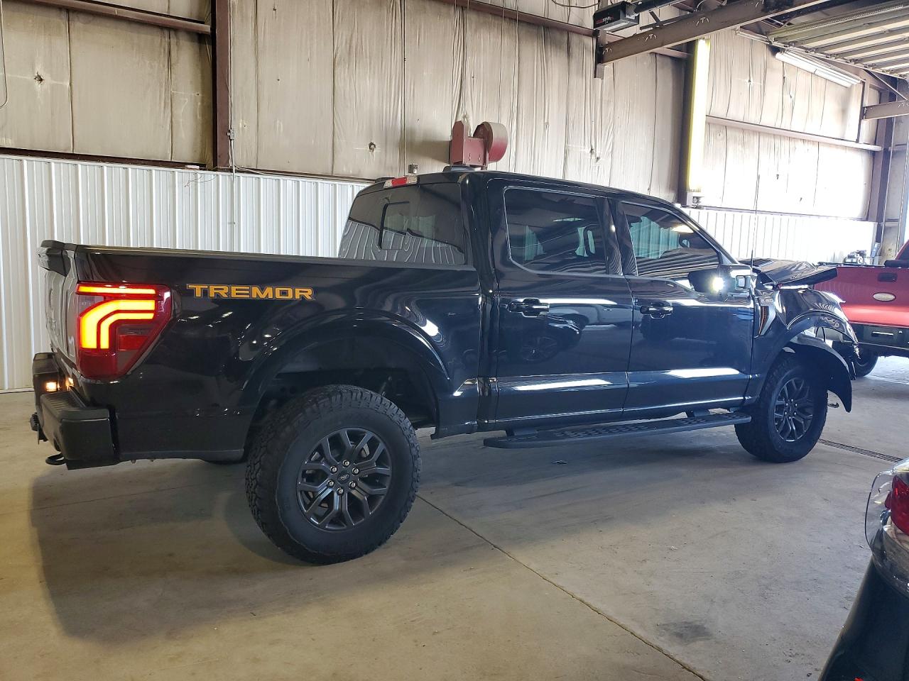 2025 FORD F150