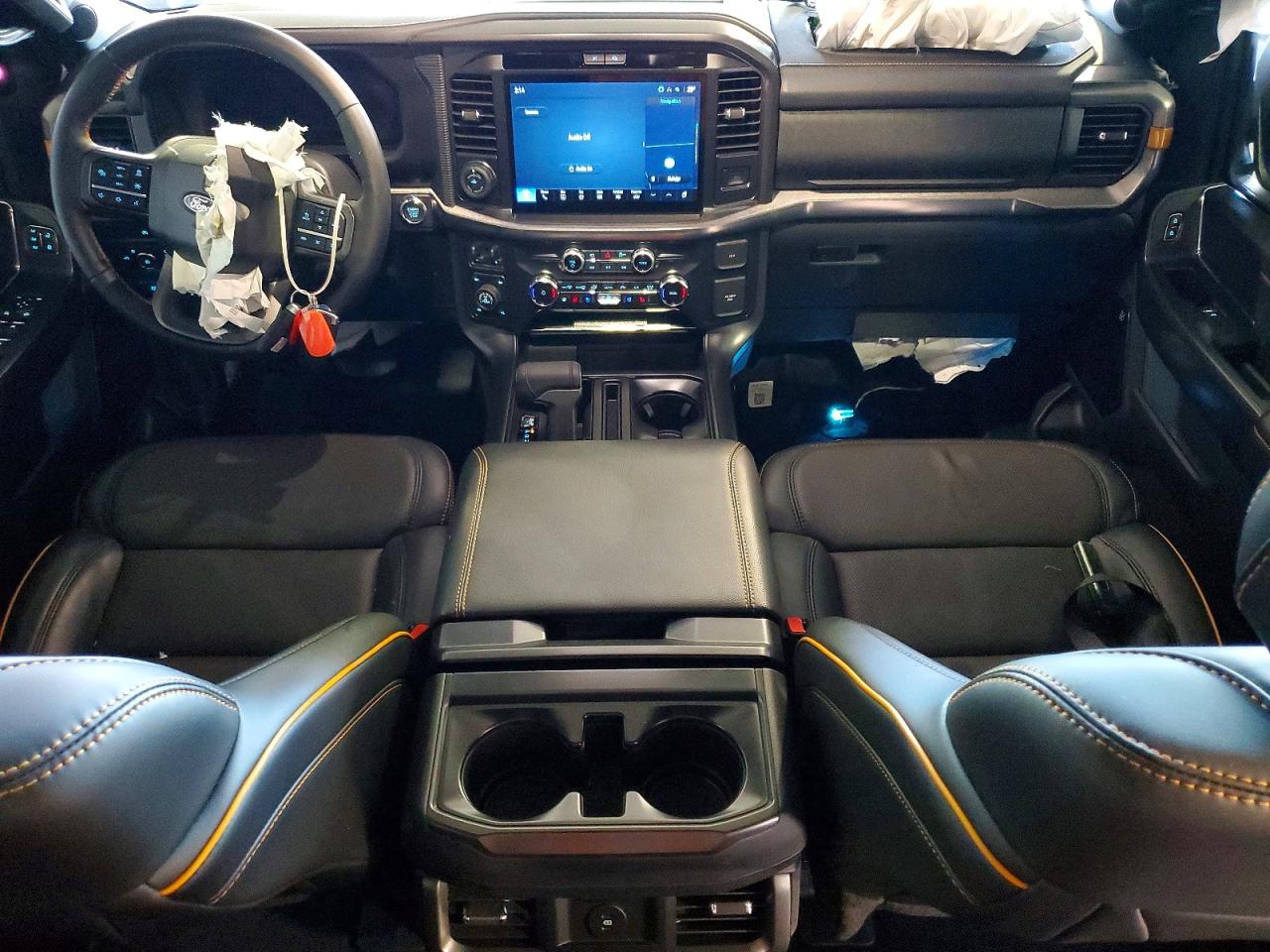 2025 FORD F150