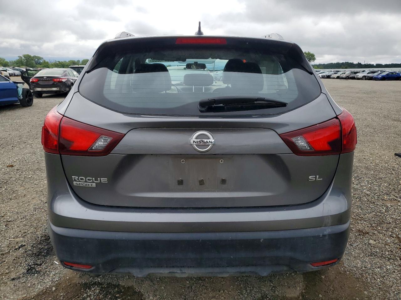 2017 NISSAN ROGUE