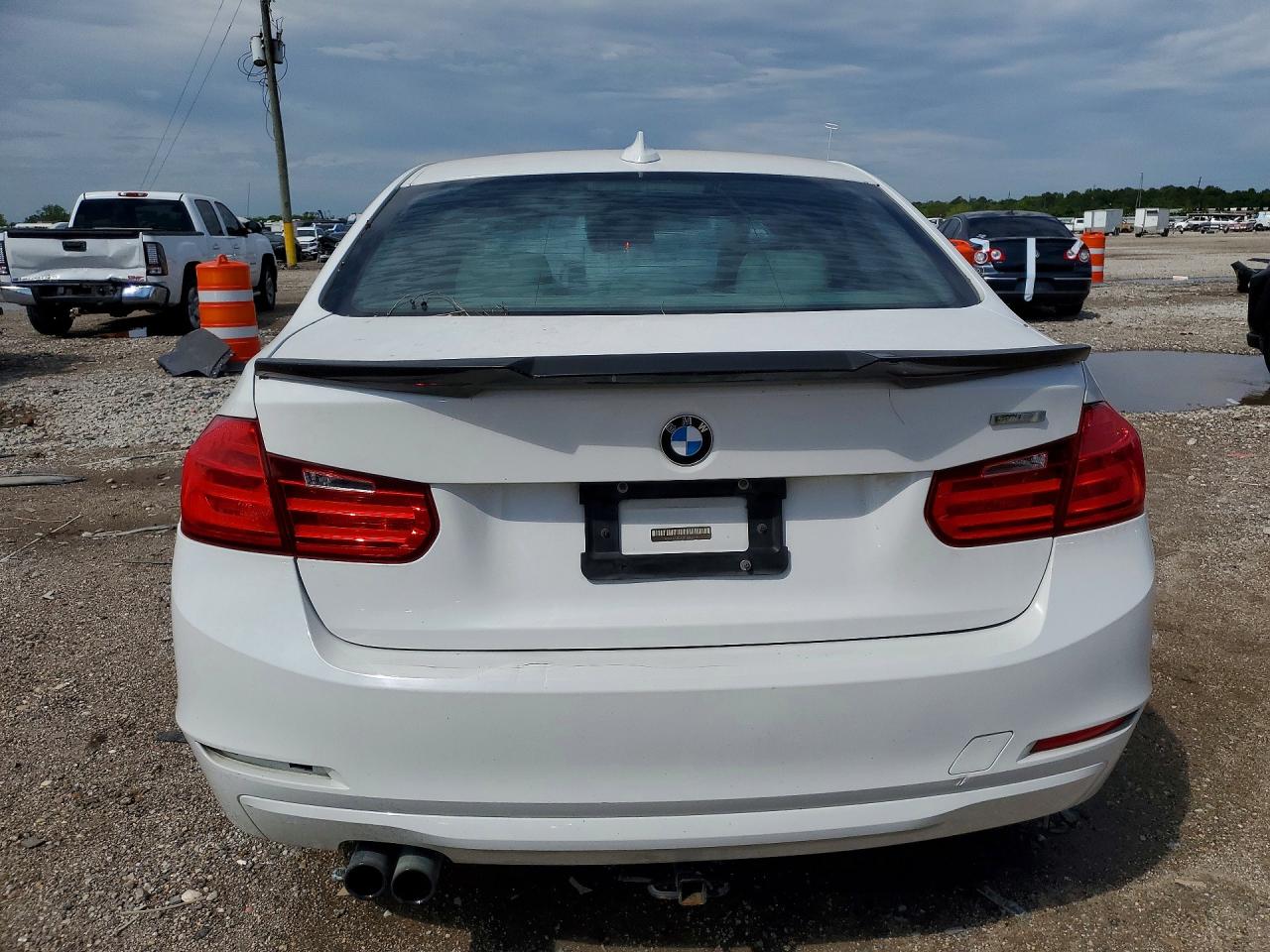 2012 BMW 3 SERIES