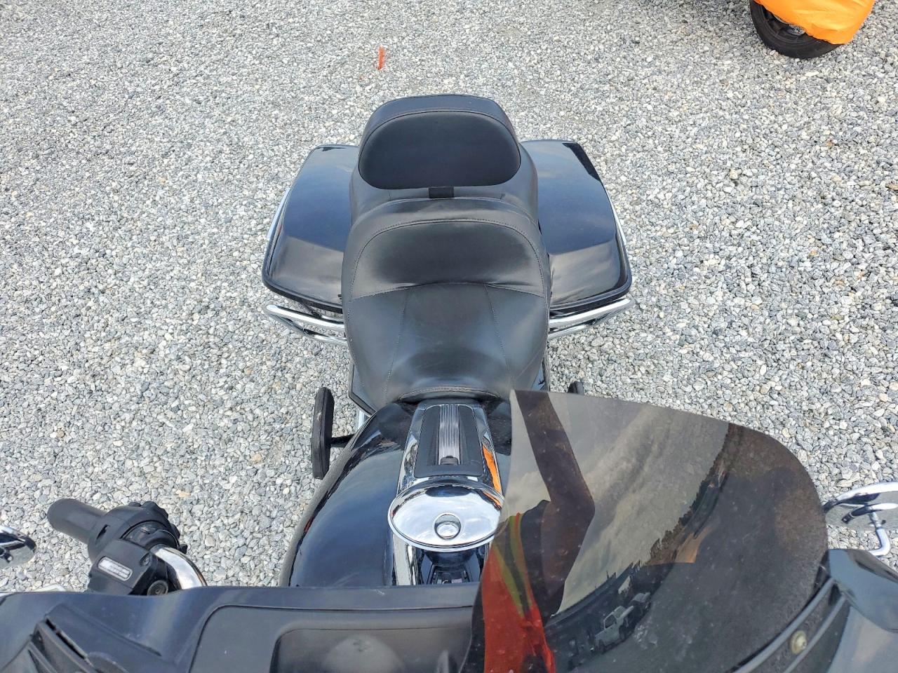 2014 HARLEY-DAVIDSON FL