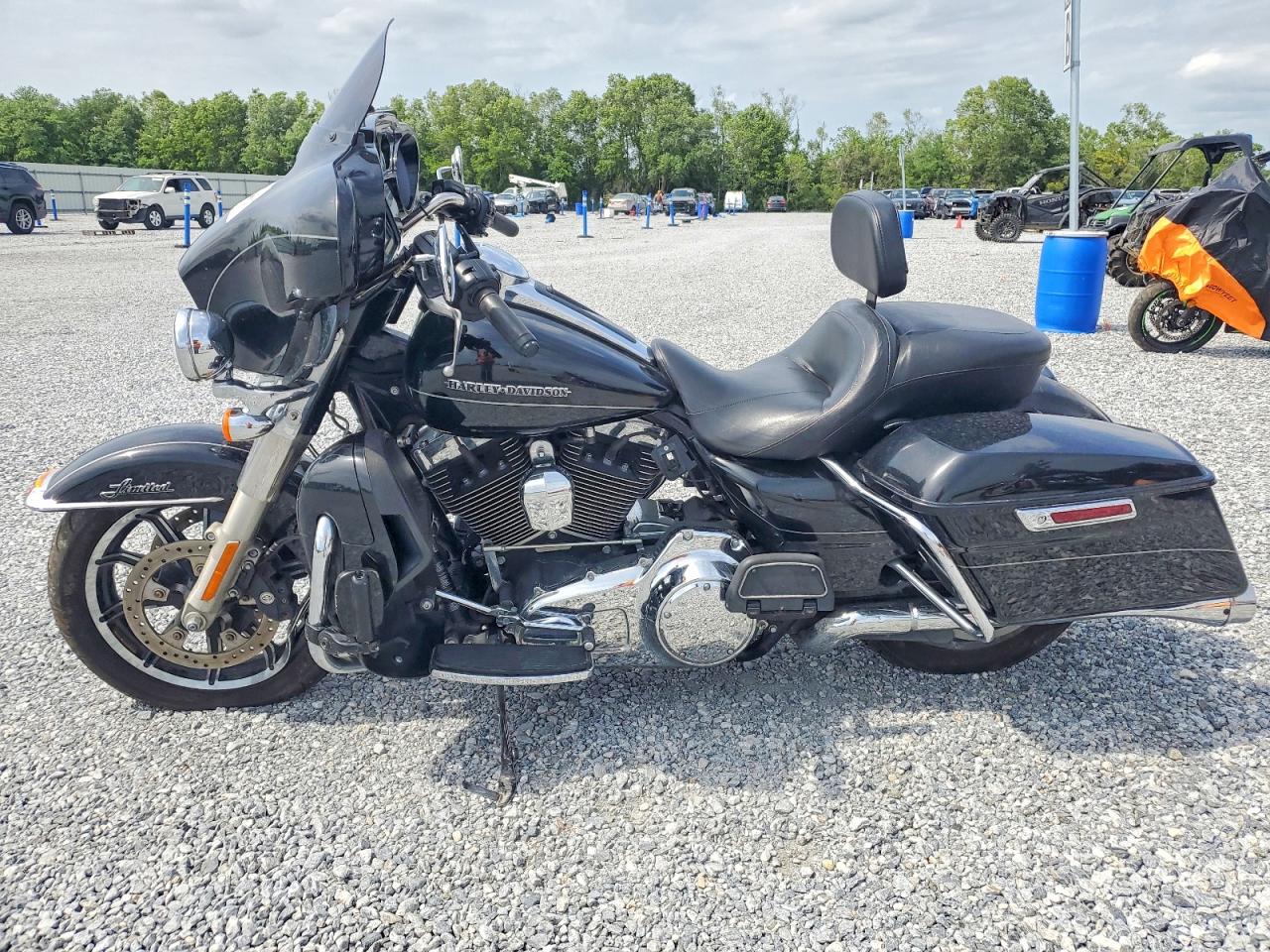 2014 HARLEY-DAVIDSON FL