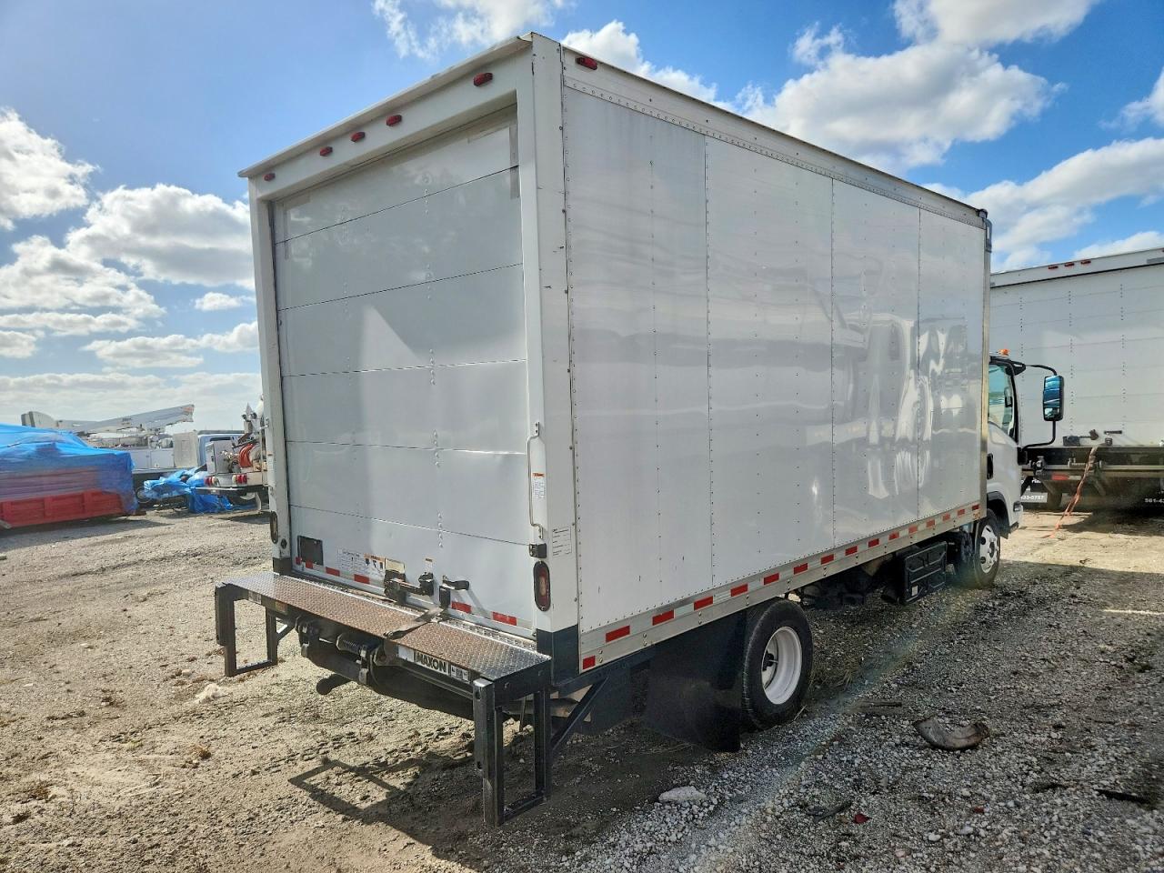 2019 ISUZU NPR