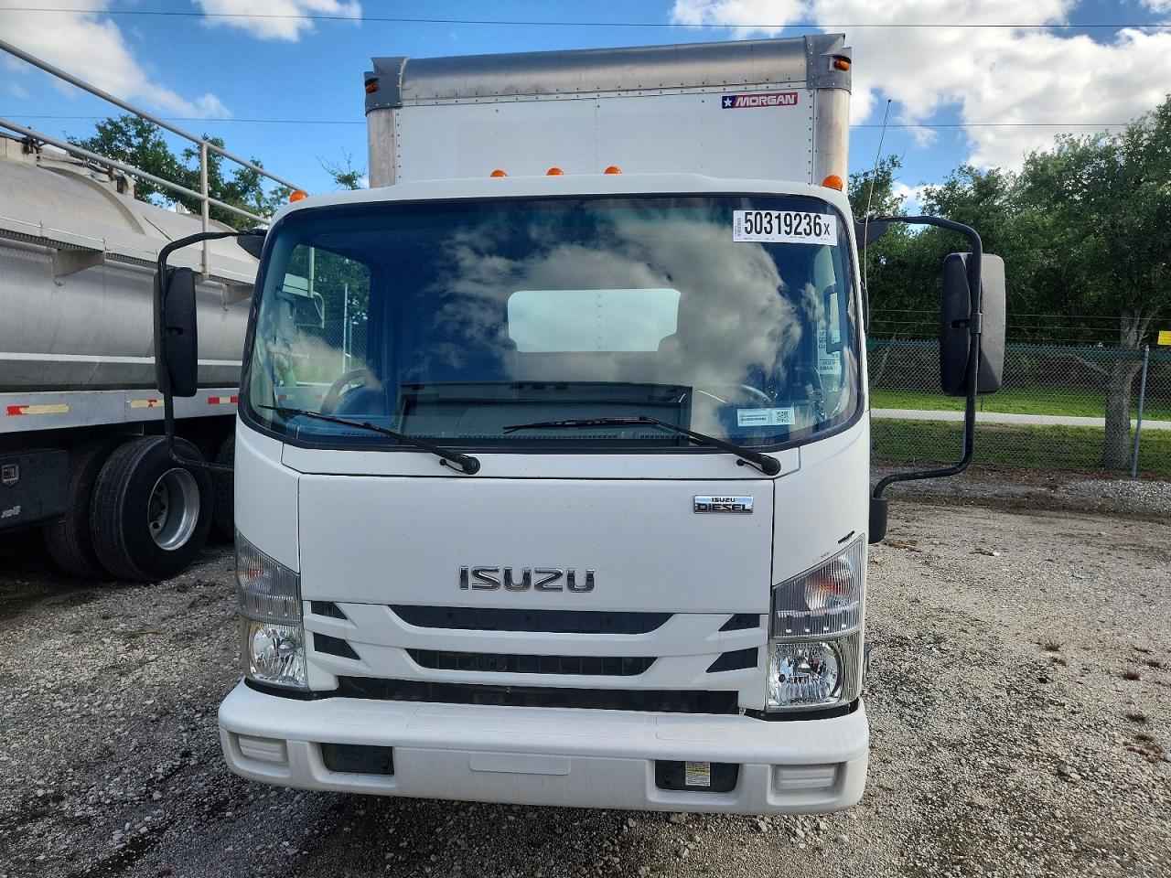 2019 ISUZU NPR