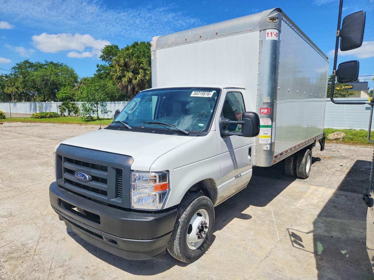 2022 FORD ECONOLINE