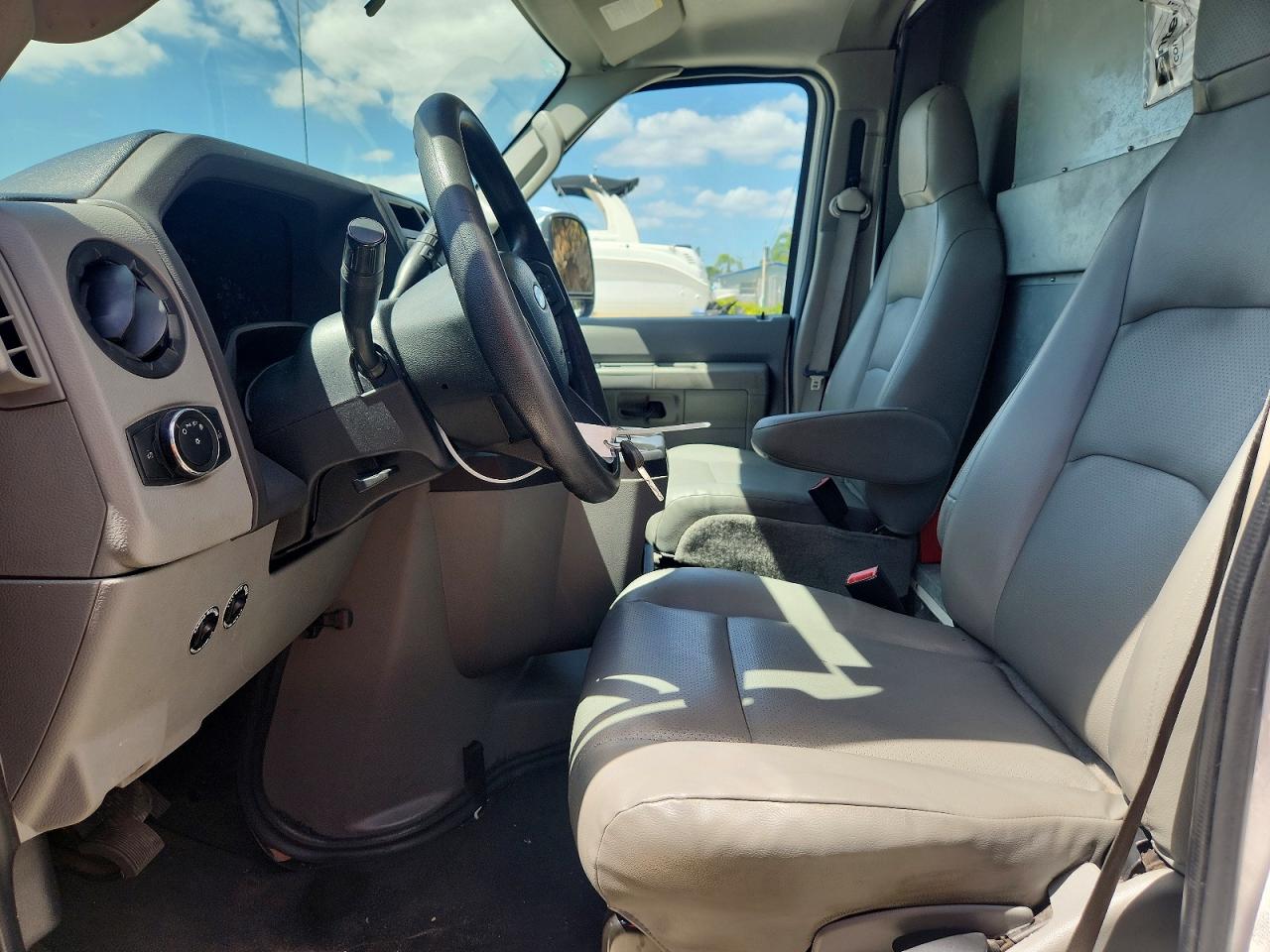 2022 FORD ECONOLINE