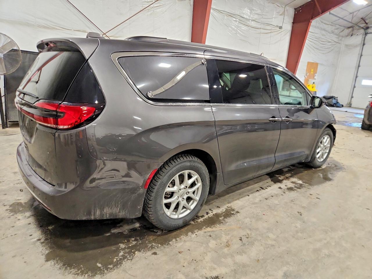 2022 CHRYSLER PACIFICA