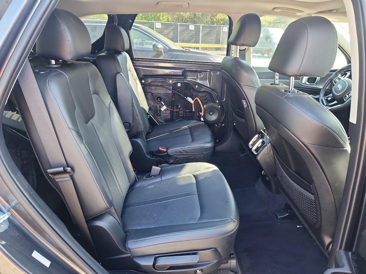 2021 KIA SORENTO