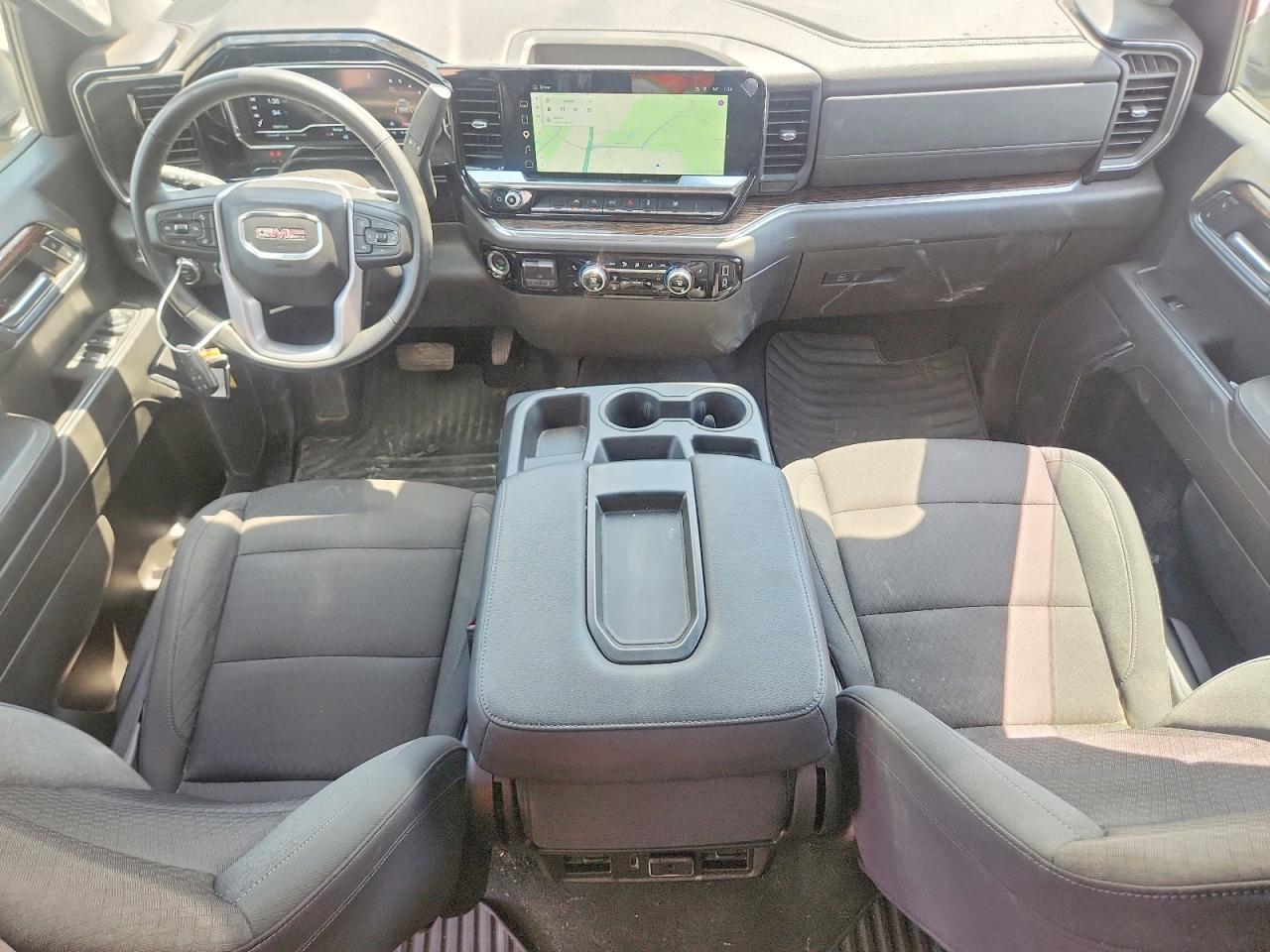 2024 GMC SIERRA