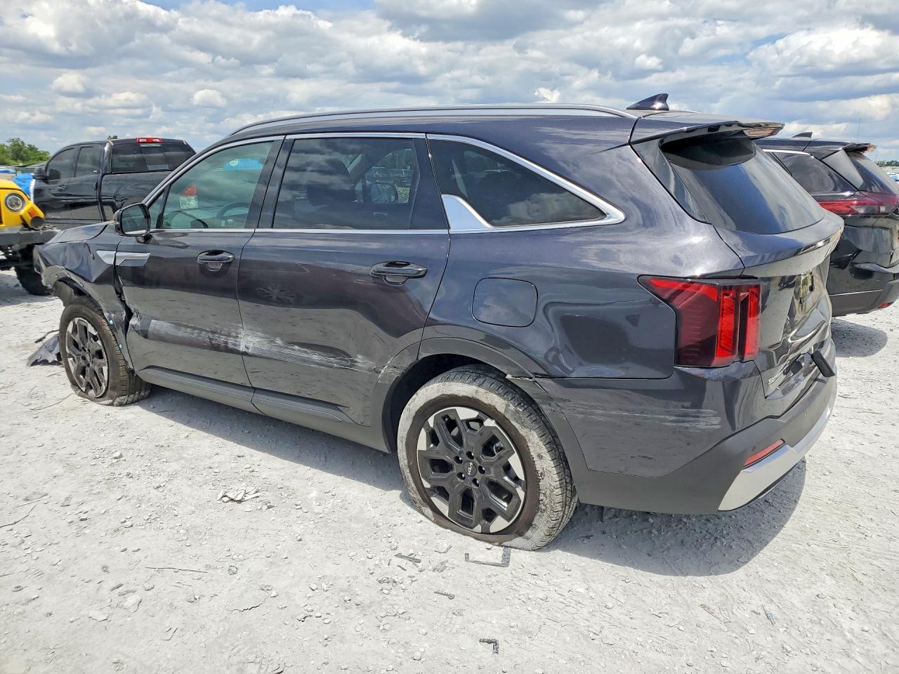 2026 KIA SORENTO