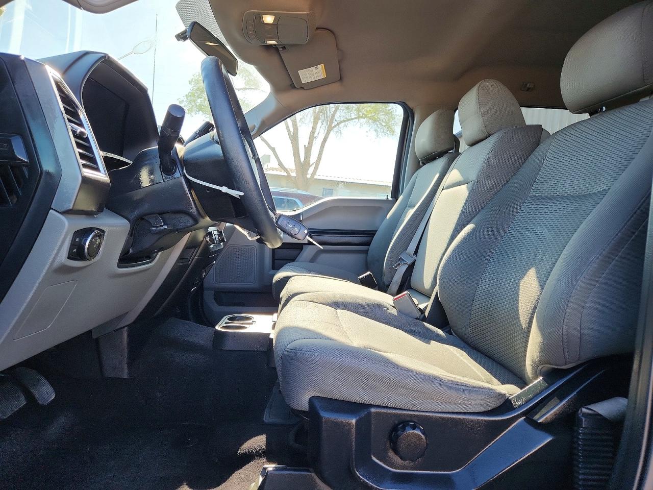 2016 FORD F150