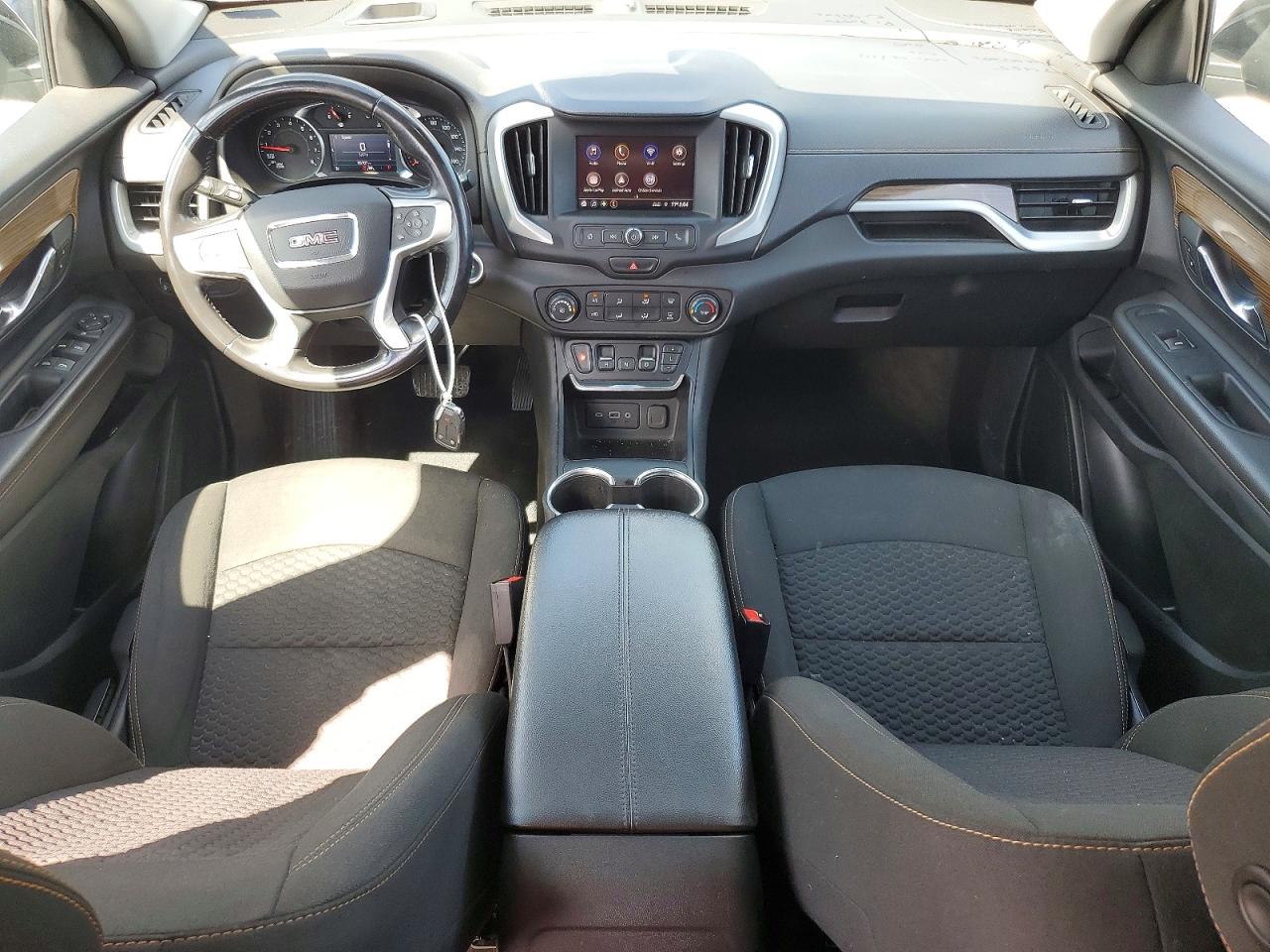 2020 GMC TERRAIN