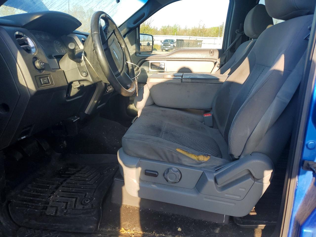 2011 FORD F150