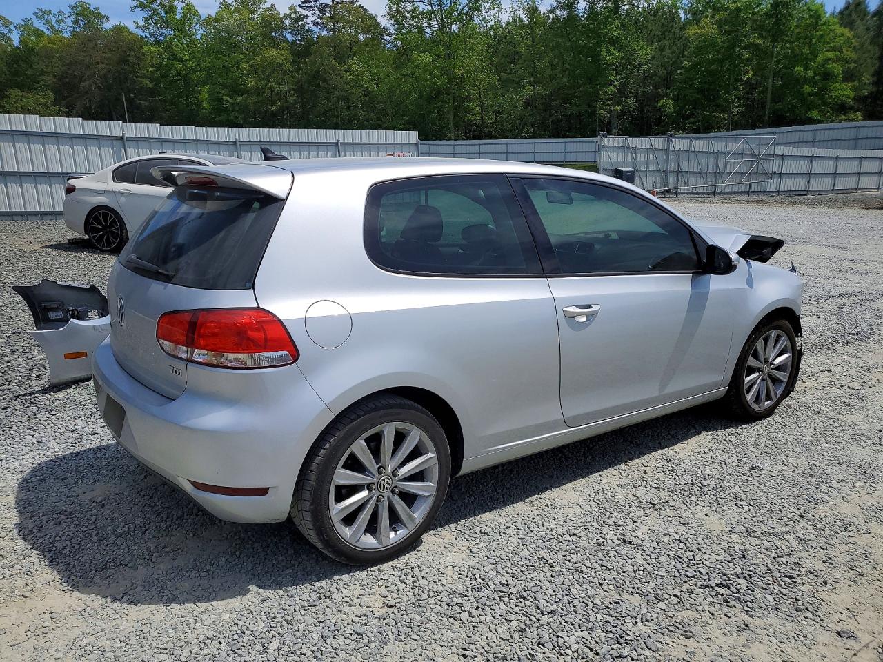 2012 VOLKSWAGEN GOLF