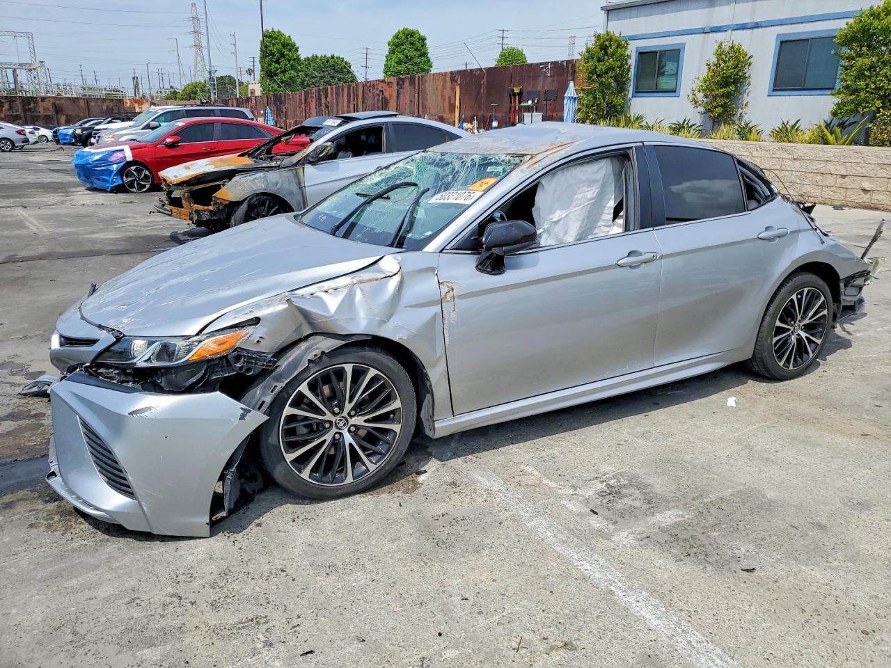 2020 TOYOTA CAMRY