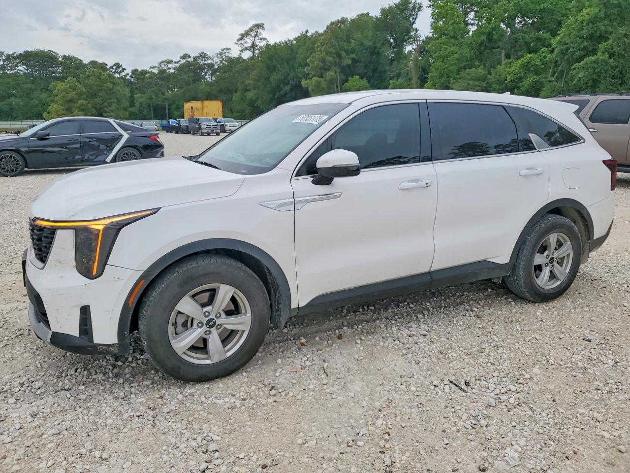 2025 KIA SORENTO