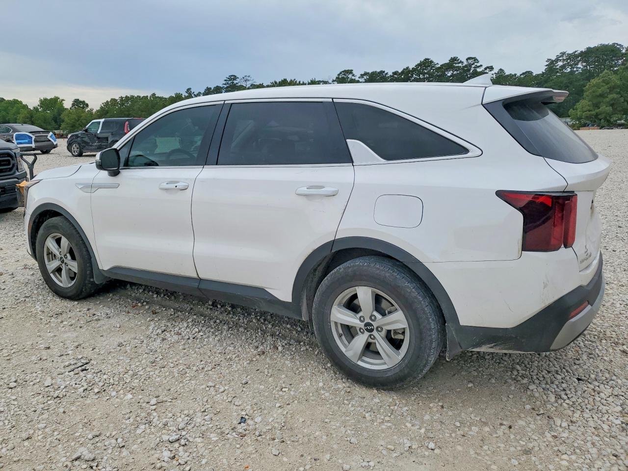 2025 KIA SORENTO