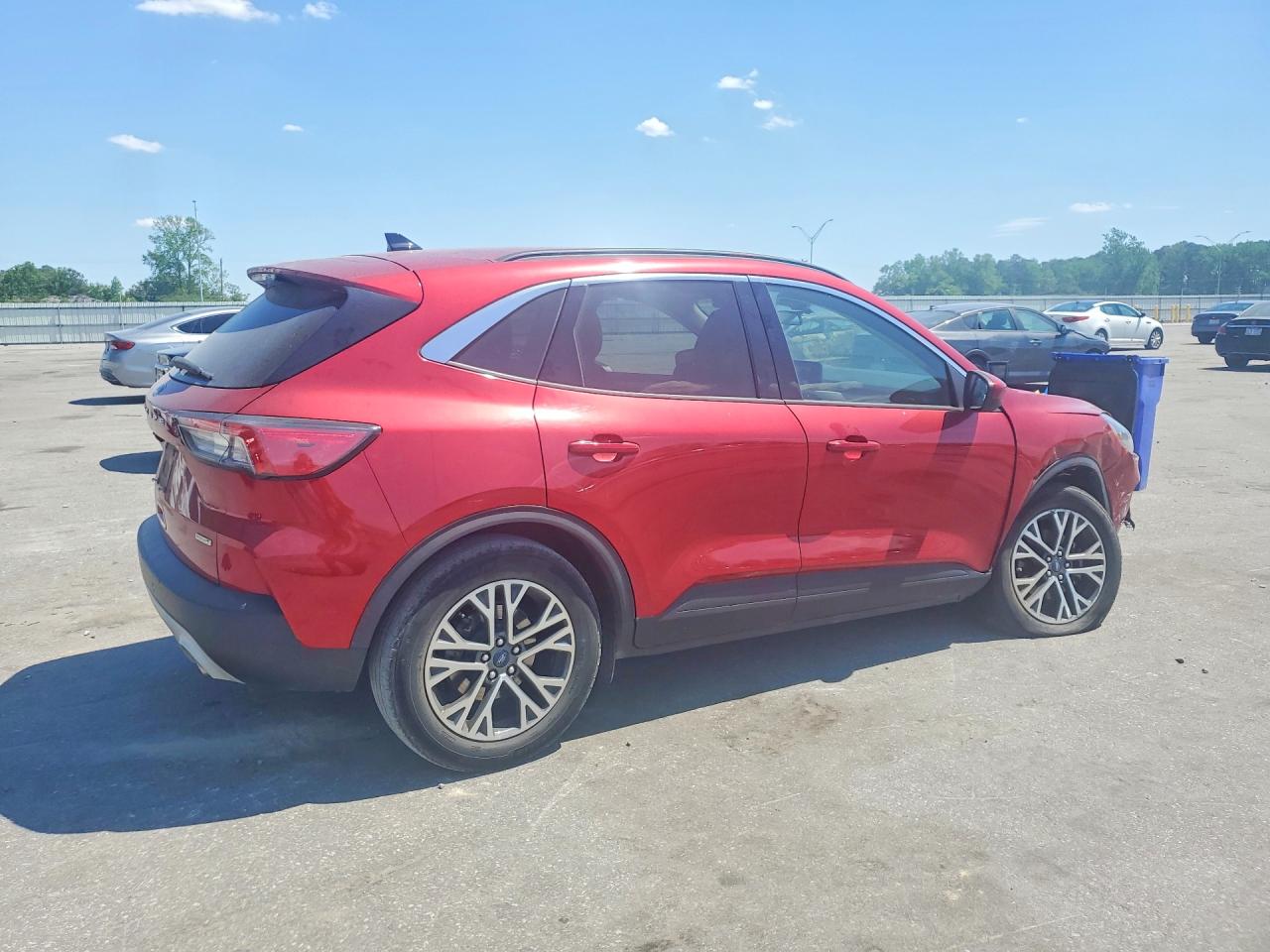 2020 FORD ESCAPE