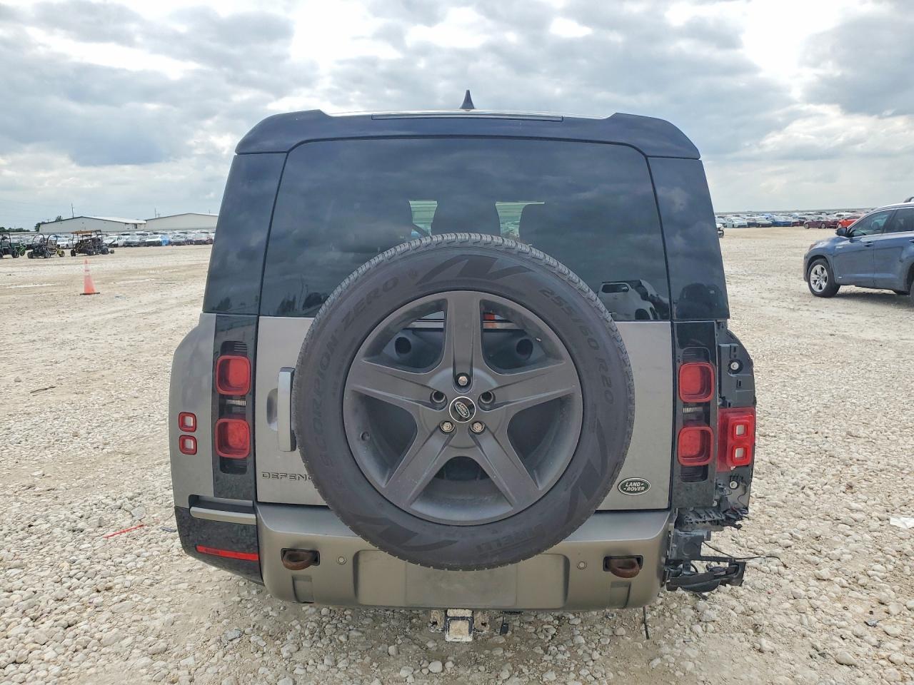 2023 LAND ROVER DEFENDER