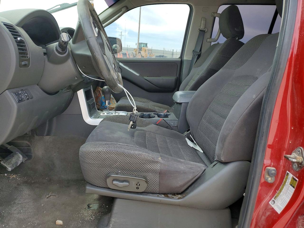 2011 NISSAN PATHFINDER