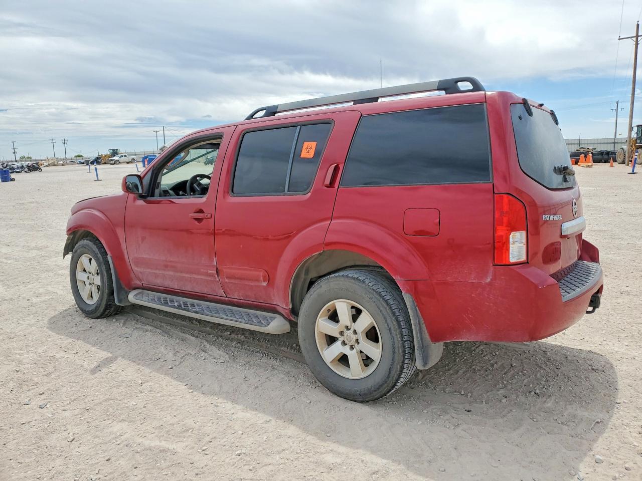 2011 NISSAN PATHFINDER