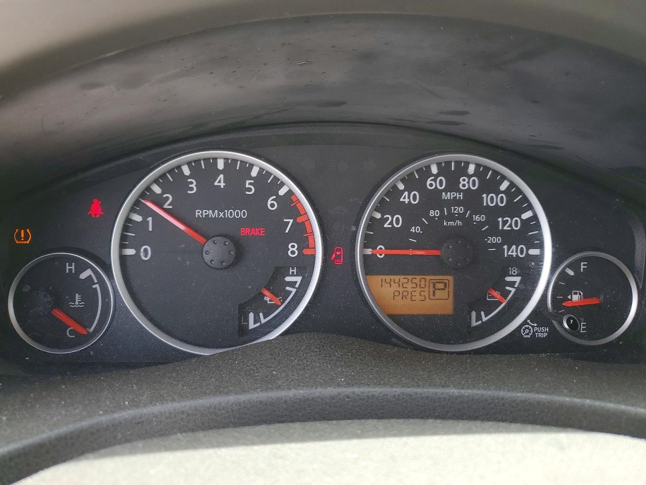 2011 NISSAN PATHFINDER