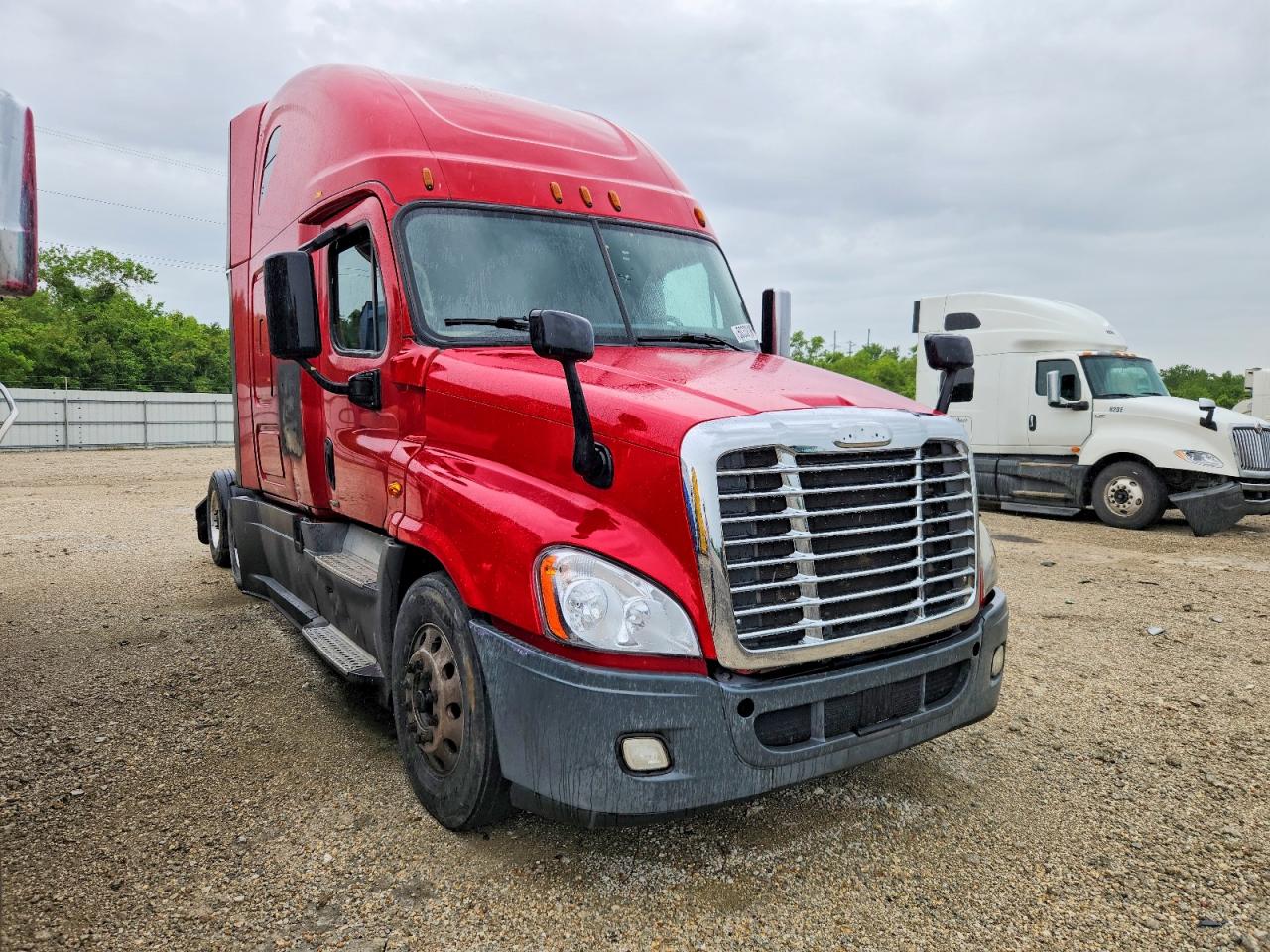 2016 FREIGHTLINER CASCADIA