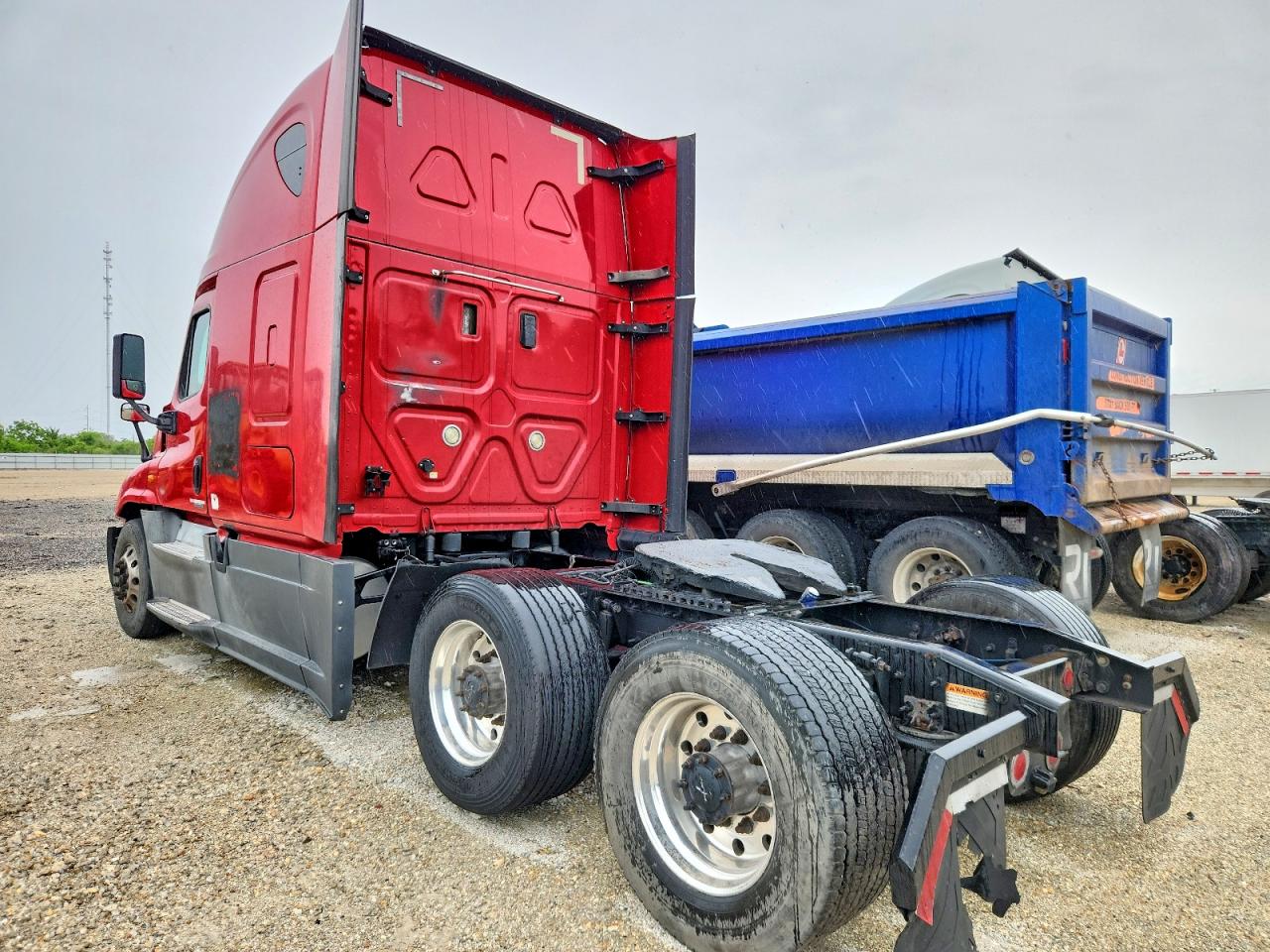 2016 FREIGHTLINER CASCADIA