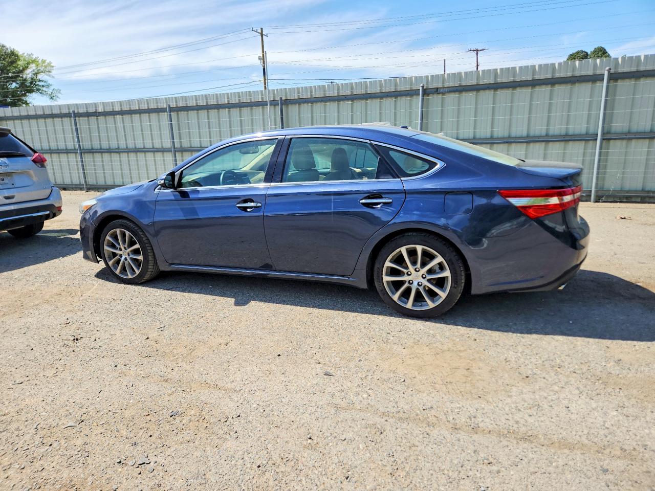 2014 TOYOTA AVALON