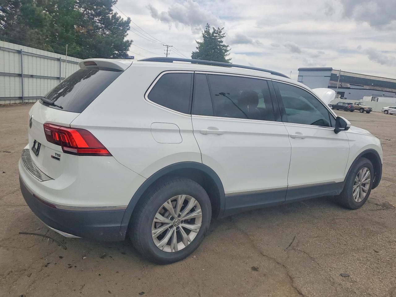 2018 VOLKSWAGEN TIGUAN