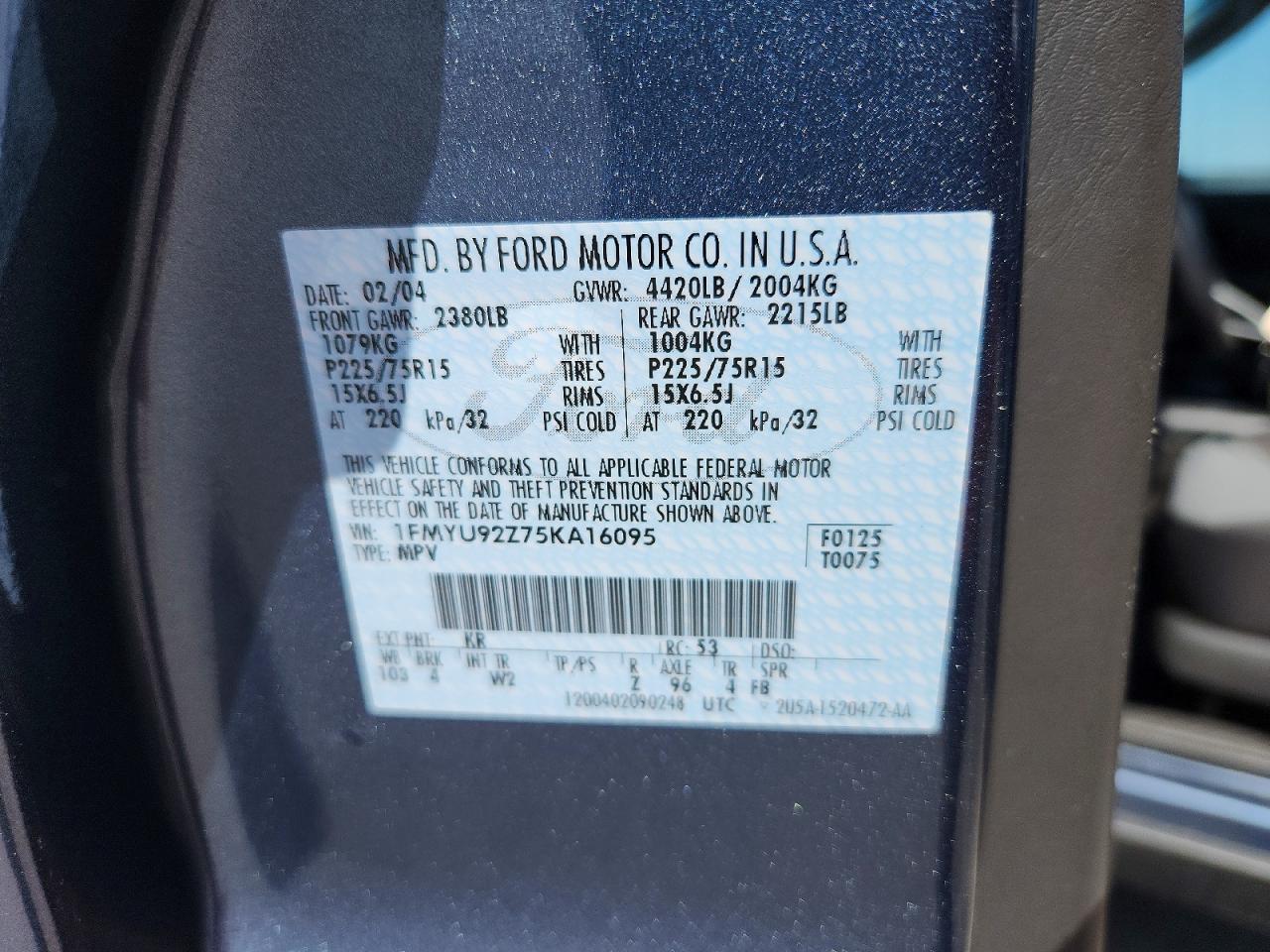 2005 FORD ESCAPE