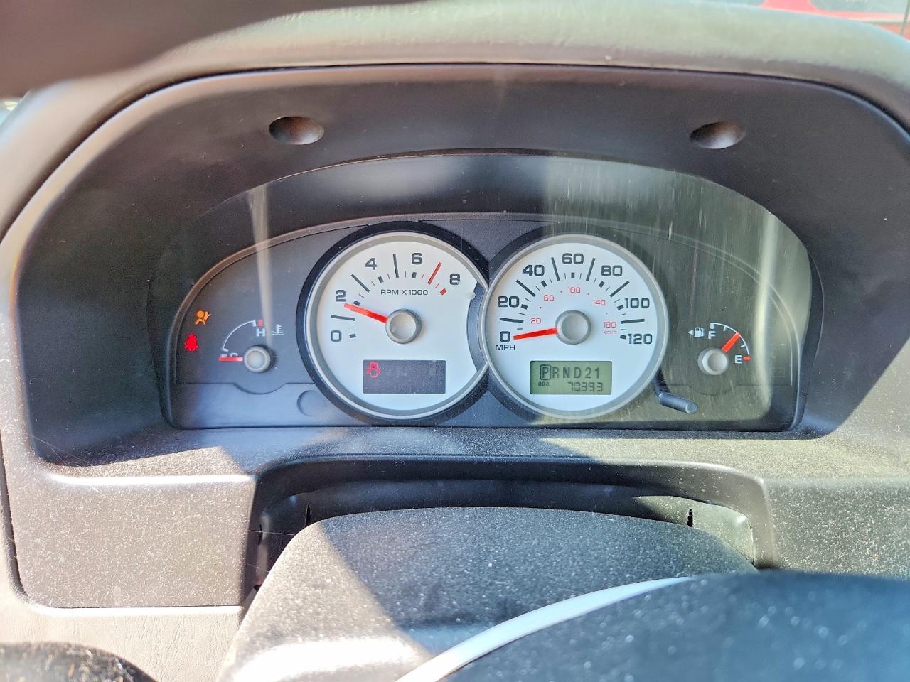 2005 FORD ESCAPE