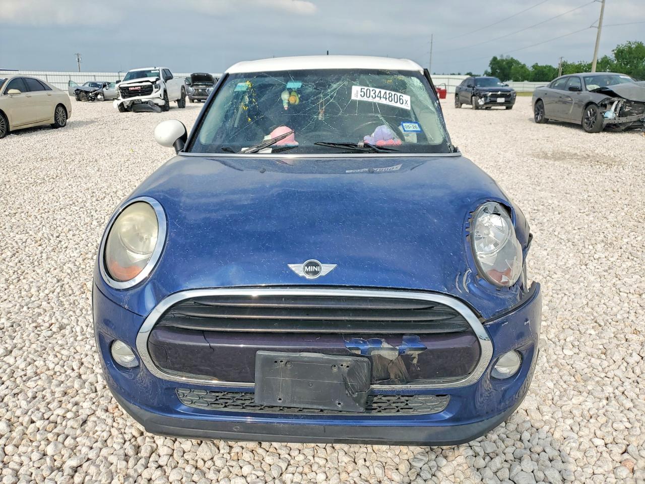 2015 MINI COOPER