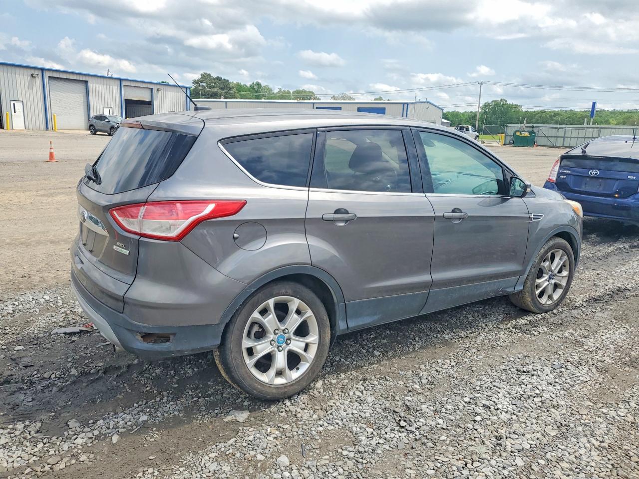 2013 FORD ESCAPE