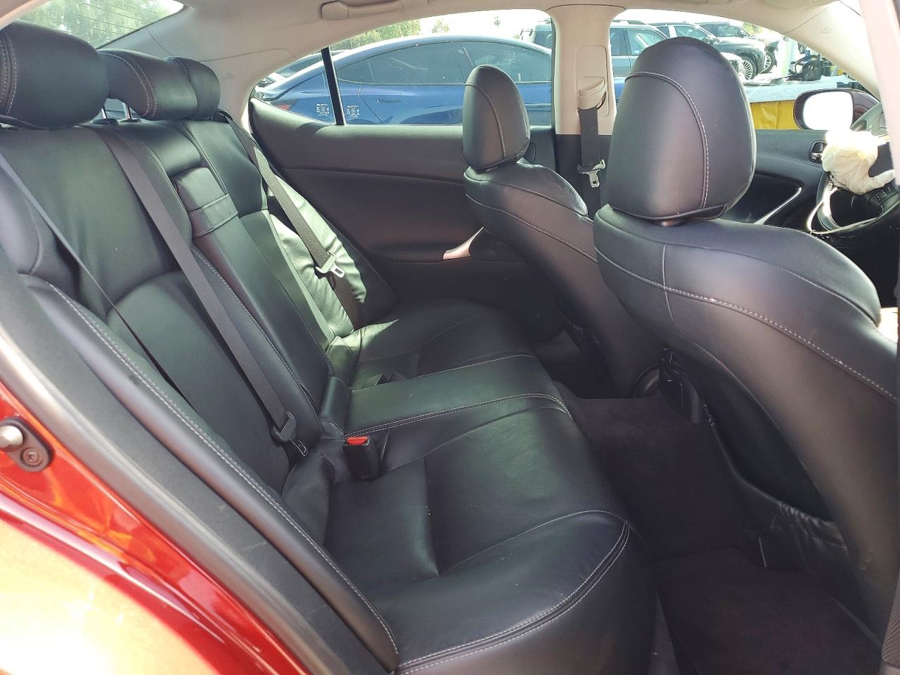2010 LEXUS IS