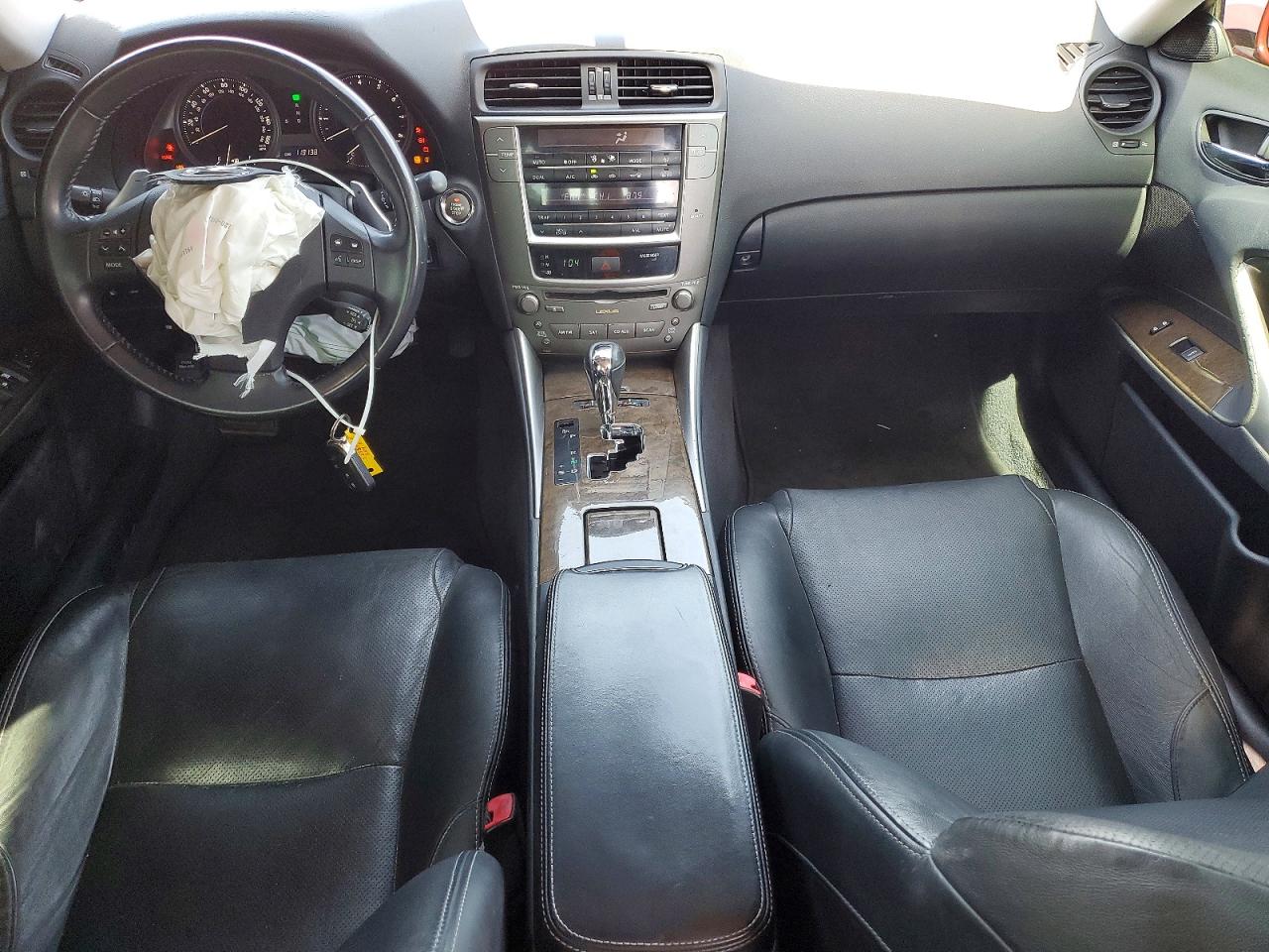 2010 LEXUS IS