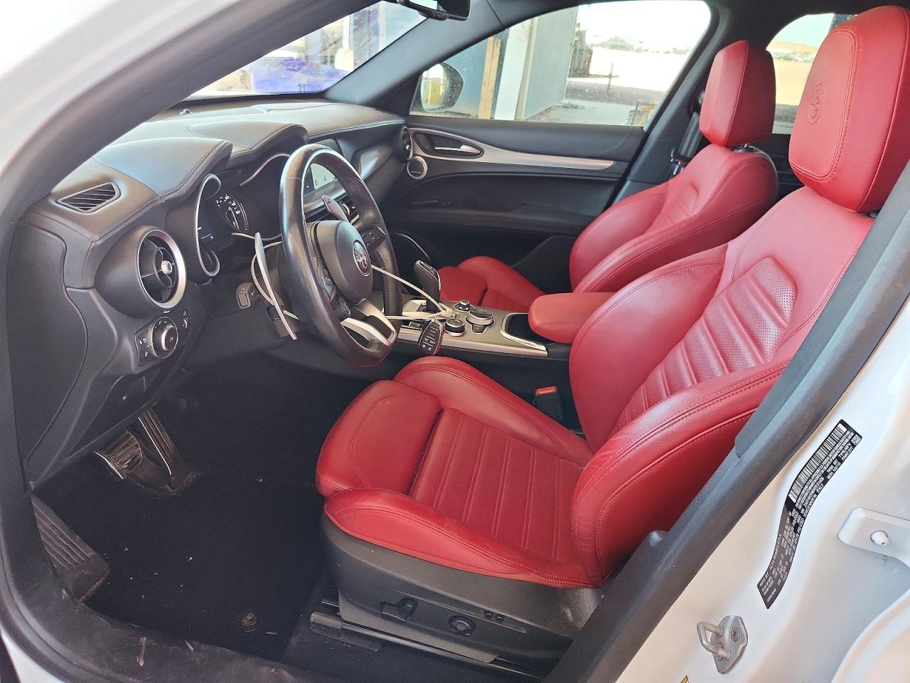 2022 ALFA ROMEO STELVIO