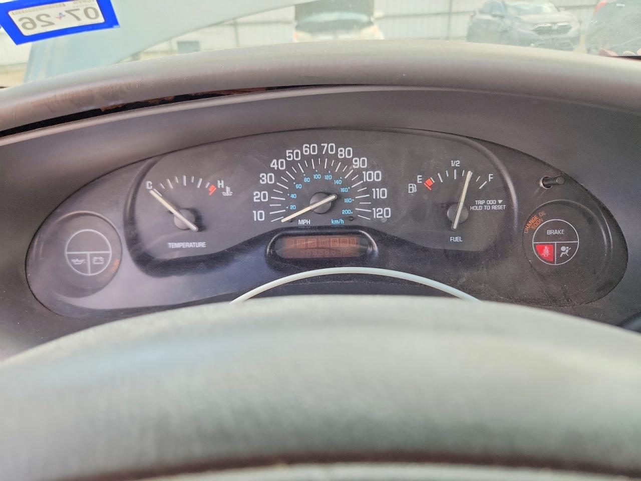 2004 BUICK CENTURY